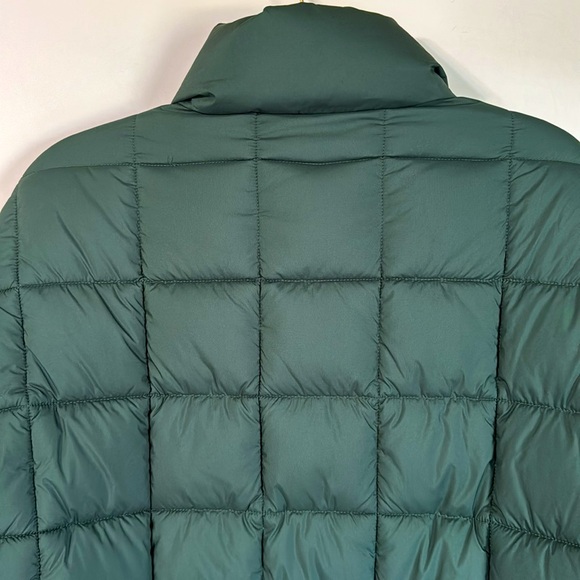 Levi’s Women’s Box Quilted Puffer Jacket Green Size M NWT - Picture 13 of 17